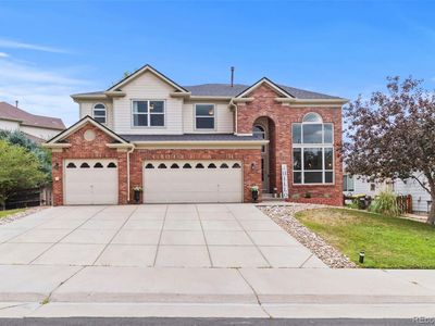 23585 E Maple Hills Avenue