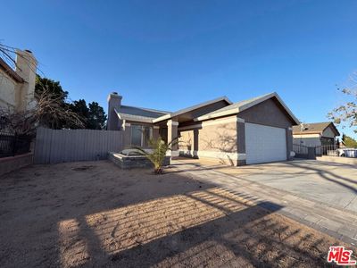 2553 E Avenue J4