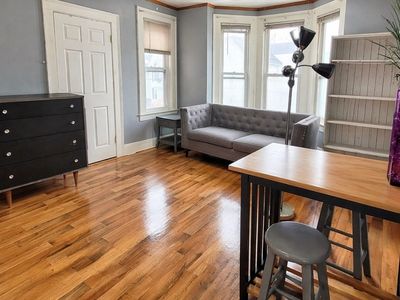 12 5th Ave