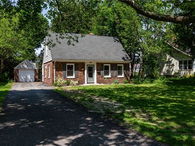 39 Ridgewood Dr