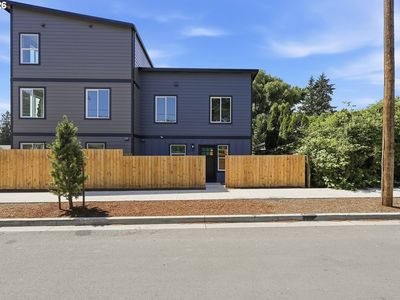 2701 SE 85th Ave #B