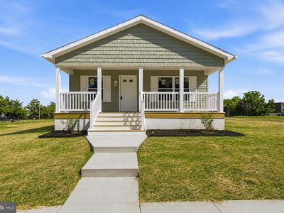 12 Market Ln