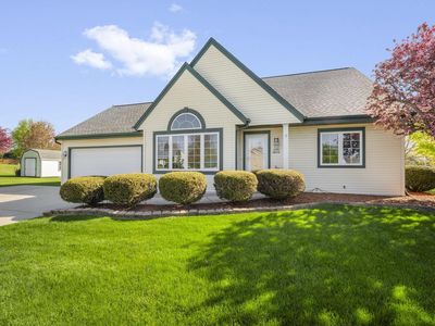 W143N9776 Ridgewood LANE