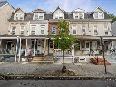 225 N 2nd St