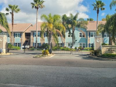 1601 Nectarine St APT D5