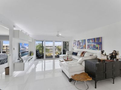 1523 E Hillsboro Boulevard #634