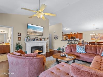 9402 Clubview Dr Unit 203