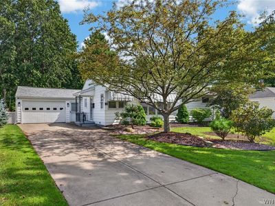 16 Pearce Dr