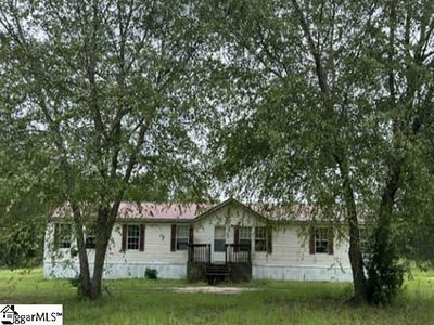 451 Crestview Dr