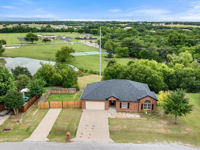 2935 Meandering Way