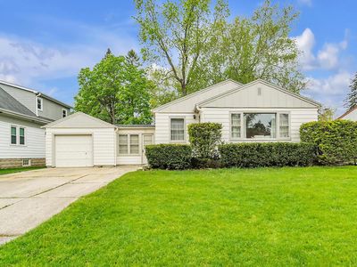 6219 North Willow Glen LANE