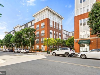 2665 Prosperity Ave APT 105