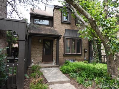 41 Riverbend Dr