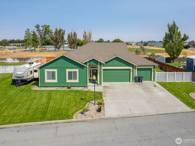 121 Scenic Drive NE
