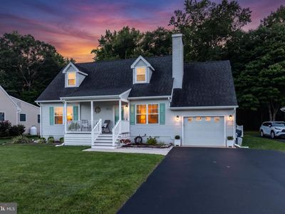21 Neptune Dr