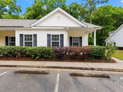 95 Falkland Avenue