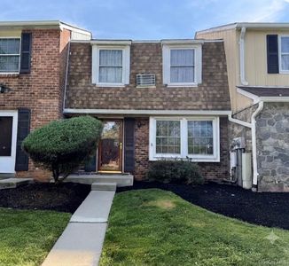 274 Hooker Avenue #B3