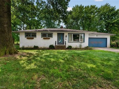 8252 Briarwood Dr