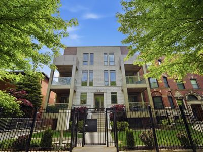 4627 N Beacon St APT 2N