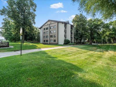 200 Willow Ct APT 3D