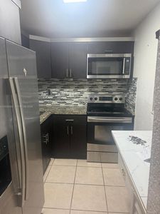 6095 W 18th Ave APT S106
