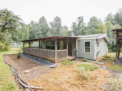 3099 Harmony Grove Rd