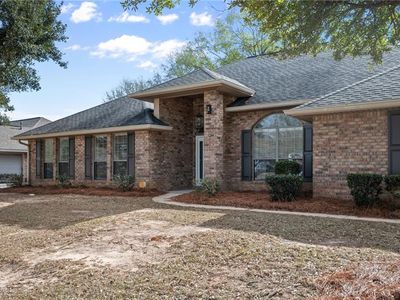 9609 Saddlebrook Dr N