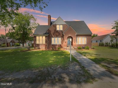 201 NW Railroad Street