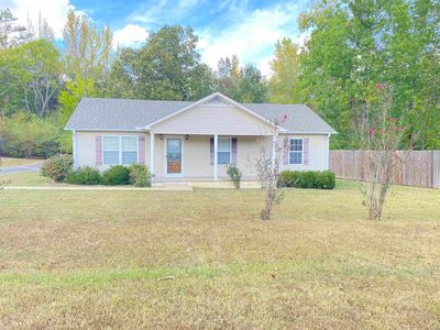 260 Linden Ln