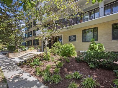 3601 Wisconsin Ave NW APT 411