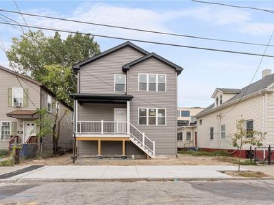 426 Public St