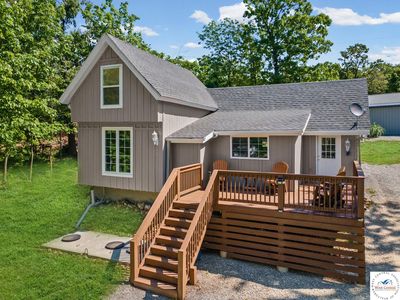 10057 Otter Rd