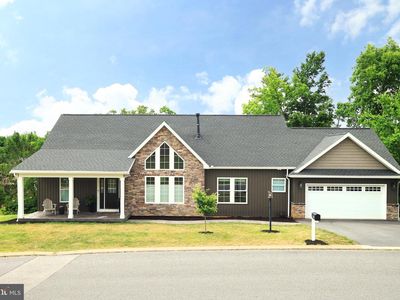 1214 Fox Meadow Cir