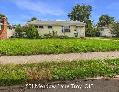 551 Meadow Ln