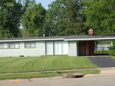 8479 January Ave