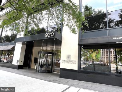 920 I St NW APT 805