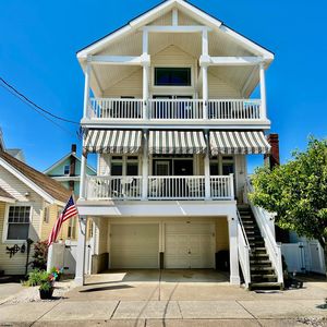 854 Pennlyn Pl #1