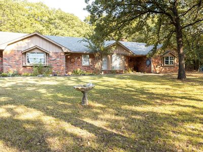Property at 507 Whispering Oaks Rd, Tecumseh, OK