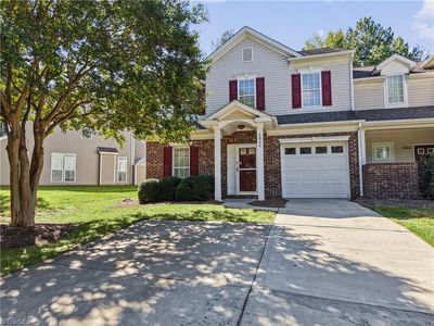 5944 Hollow Wood Ct