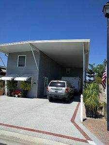 39633 Quartz Dr
