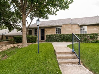 7510 Pebblestone Dr