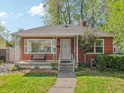 849 W Montague Ave S