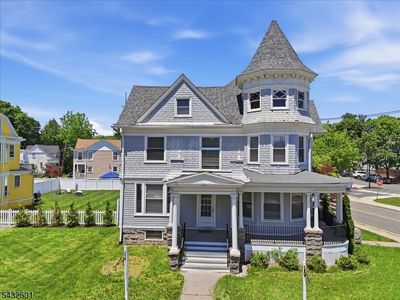 102 W Washington Ave