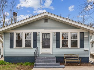 1213 Northwestern Ave