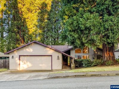 1769 Cinnamon Hill Dr SE