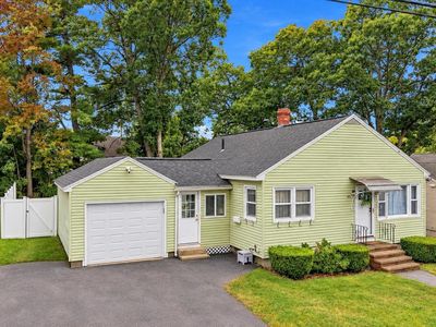 99 Parkview Street