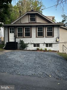 315 Circle Ave