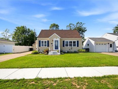 72 Taylor Dr
