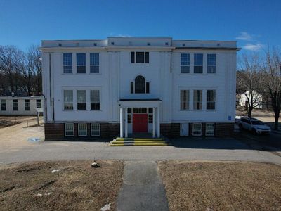 85 Pleasant Street