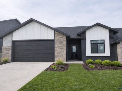1222 Pinnacle Ct